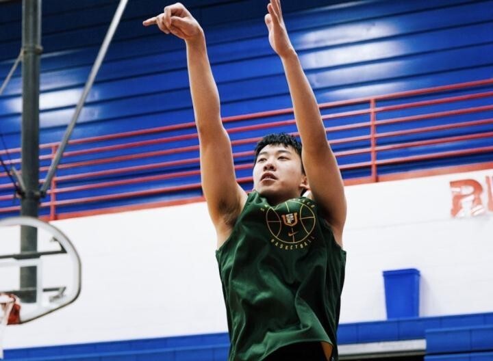 他不仅了解, 这都在全面, 队杀入到亚