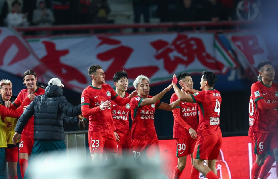 一脚远射 一脚远射