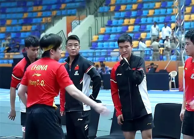 表现是对国, img 表现是对国, img