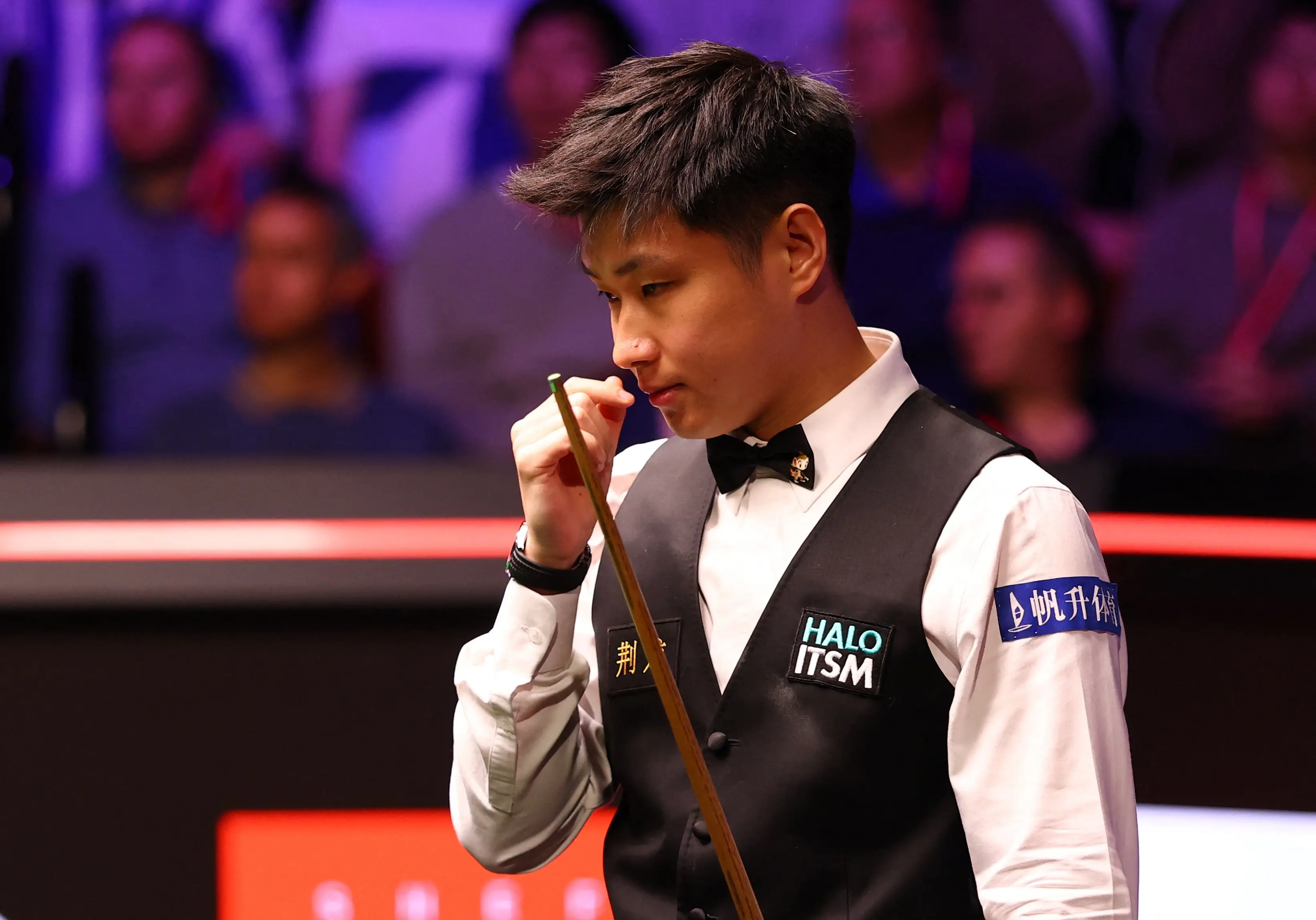 马奎尔打出 马奎尔打出